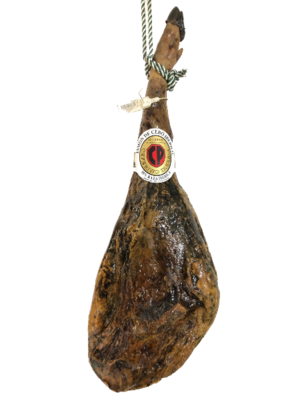 Jamón de Cebo Ibérico 50% Raza Ibérica + medio salchichón y medio chorizo artesanal Jamón de Cebo Ibérico 50% Raza Ibérica + medio salchichón y medio chorizo artesanal