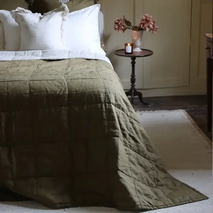 Olive Quilted Linen-Style Bedspread Olive Quilted Linen-Style Bedspread | Oakenora Home