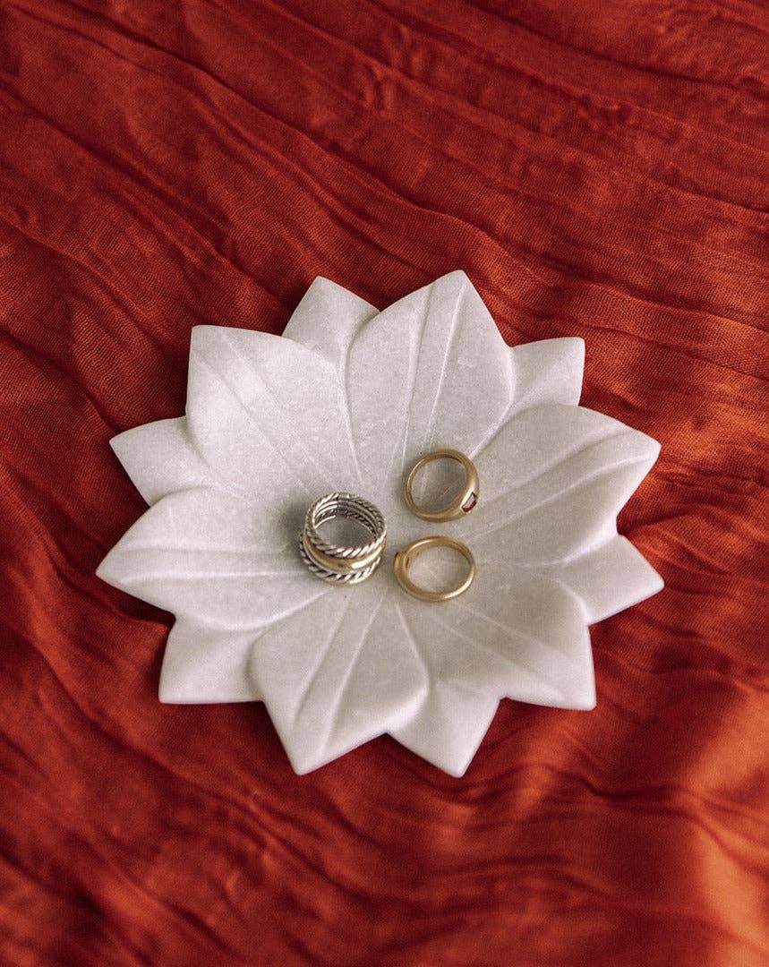 Lotus Dish