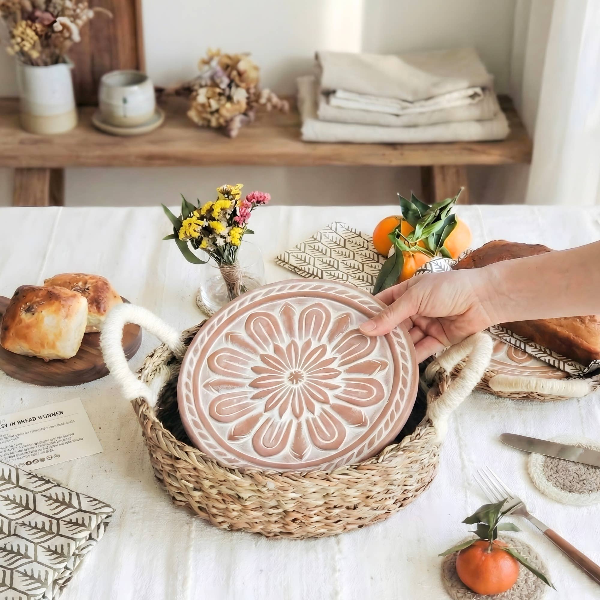 KORISSA - Handmade Bread Warmer & Wicker Basket - Vintage flower