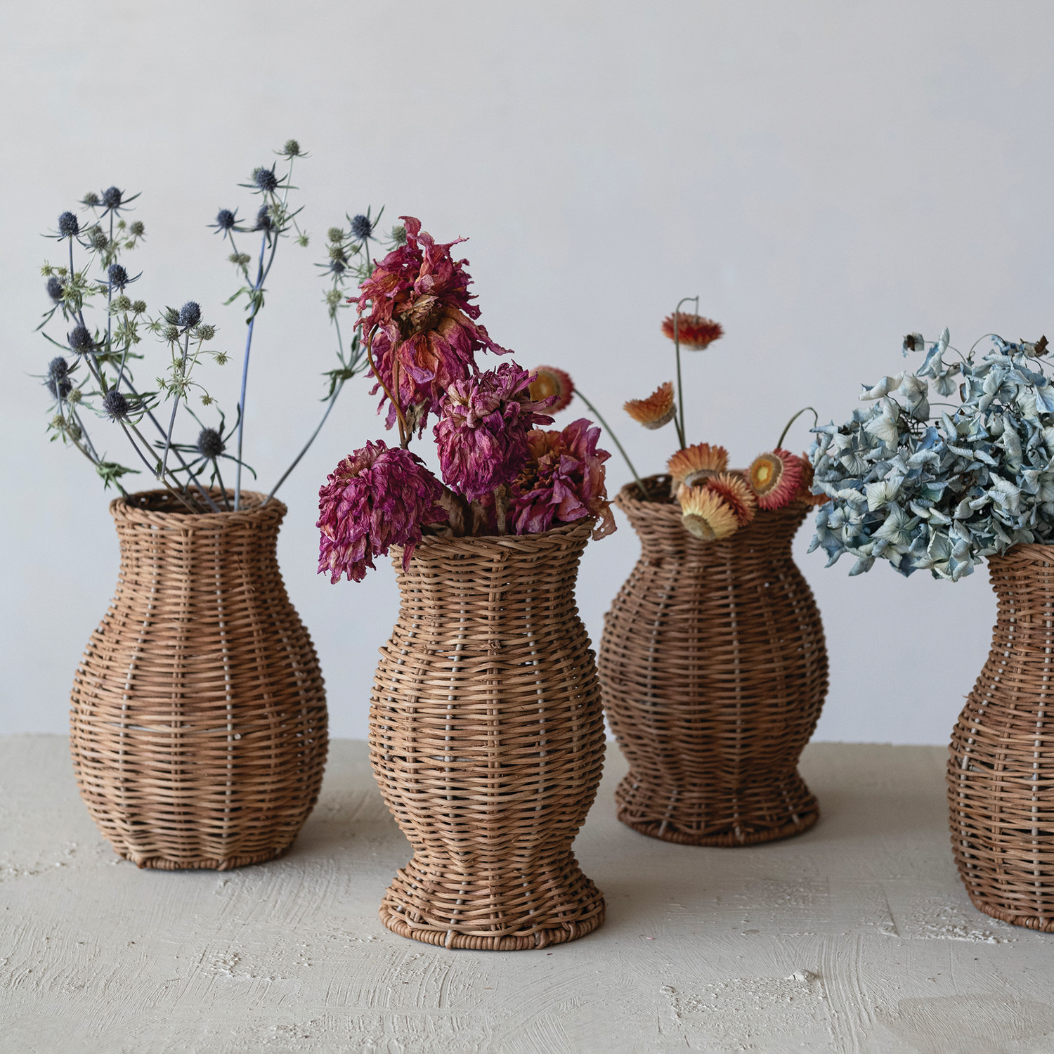Rattan Vase w/glass insert-assorted