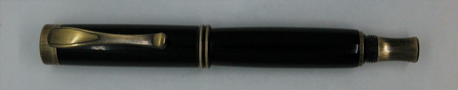 Art Deco 2.0  Fountain Pen - Body color is black resin.
