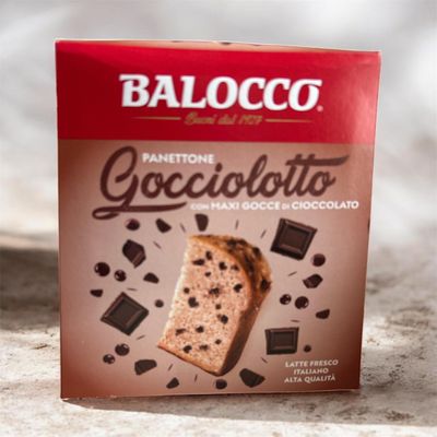 Balocco Panettone Christmas Cake with Chocolate Drops 800gr