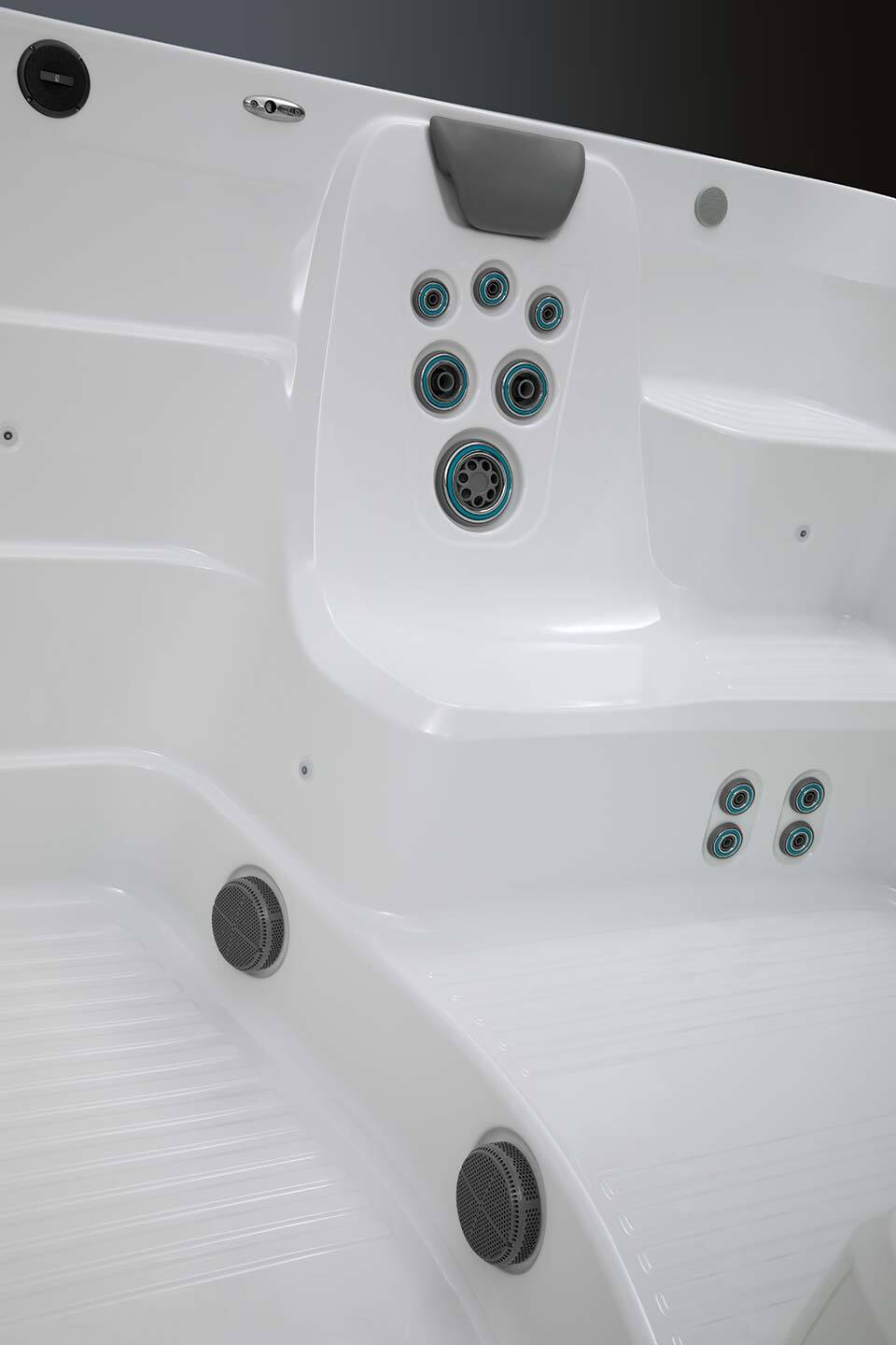 R200 RecSport Recreation System R200 RecSport Recreation System