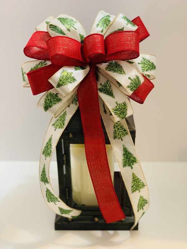 Red and Green Christmas Trees Bow