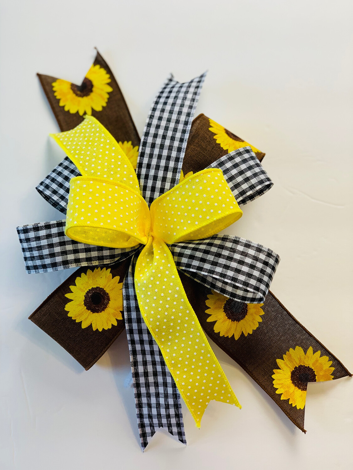 Sunflower Accent Bow