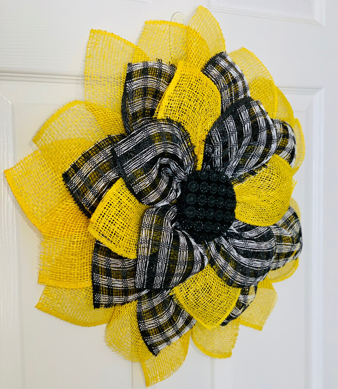 Yellow &amp; Black Check Sunflower Wreath