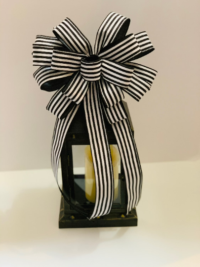 Black &amp; White Bow, 1.5&quot; Ribbon