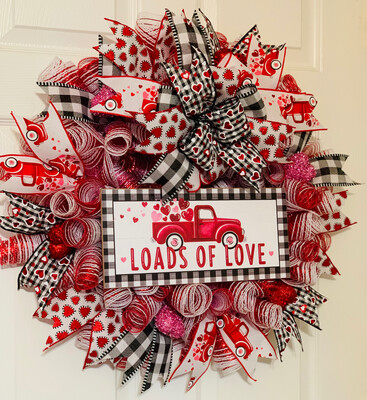 Loads of Love Wreath