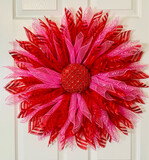 Red &amp; Pink Flower Wreath