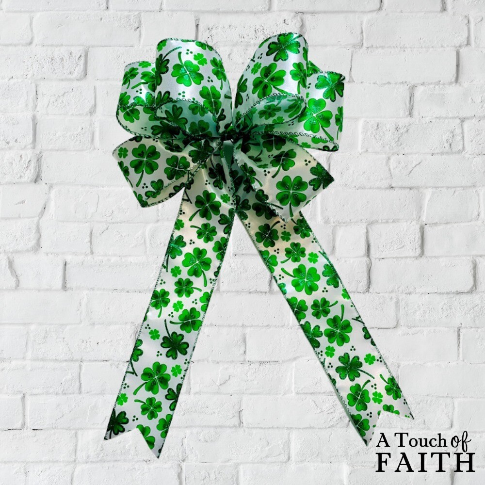 Glitter Green St. Pats Day Bow