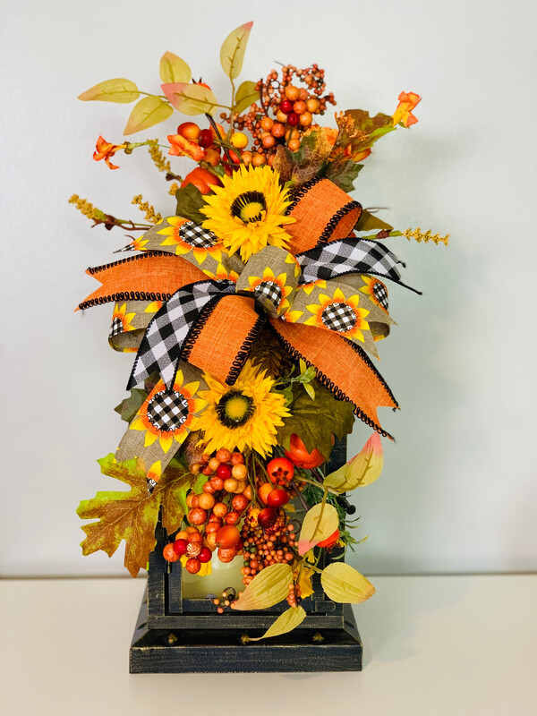 Sunflower &amp; Berries Lantern Swag