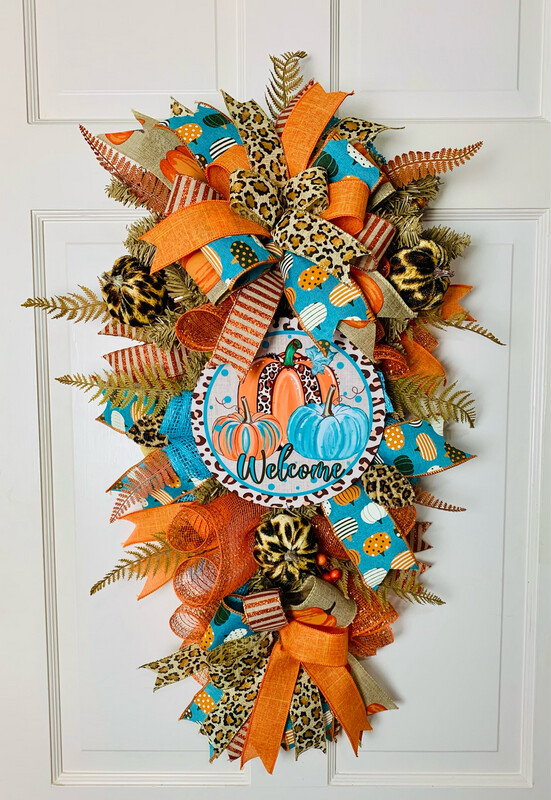 Fall Welcome Pumpkin Swag