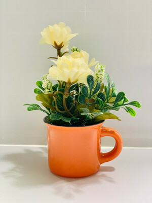 Mini Mug Centerpiece