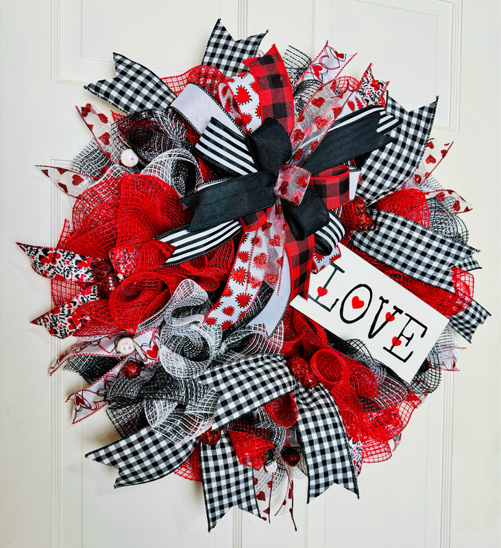 Love Valentine’s Day Wreath