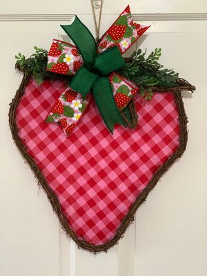Strawberry Door Hanger