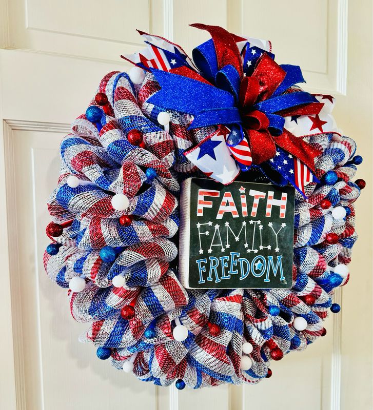 Faith Family Freedom Wreath