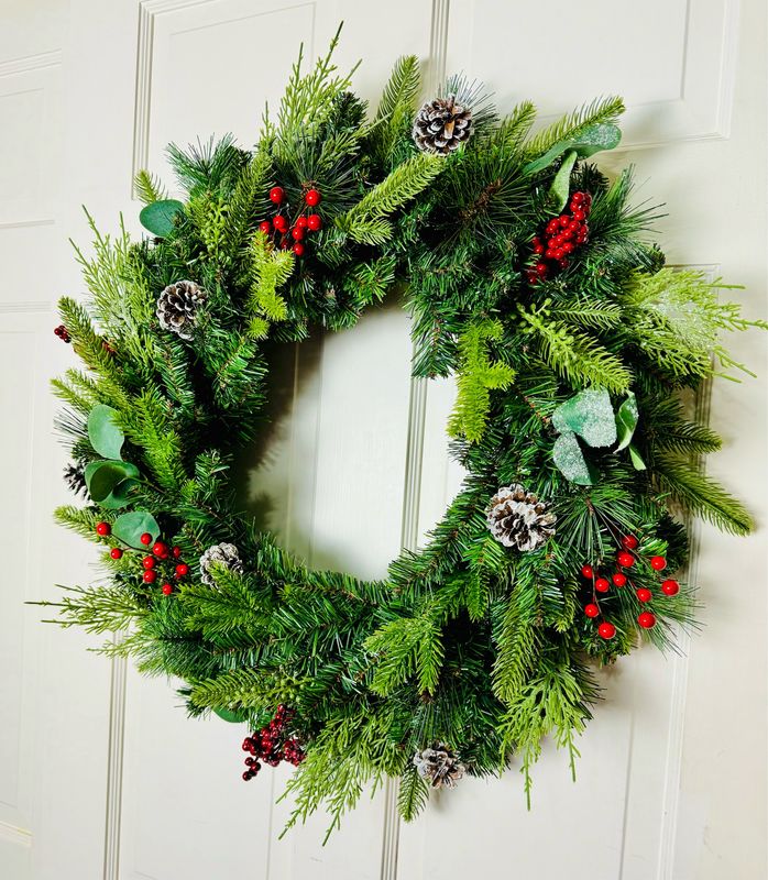 Christmas Evergreen Berries &amp; Pine Wreath