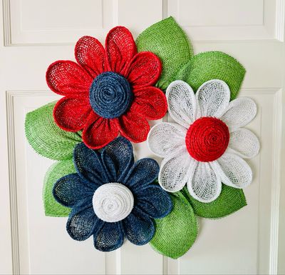 Patriotic Daisy Flower Wreath