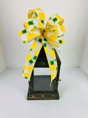 Bright Pineapple Bow