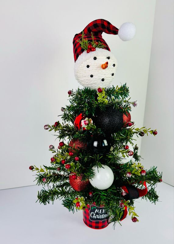 Merry Christmas Buffalo Plaid Snowman Tree