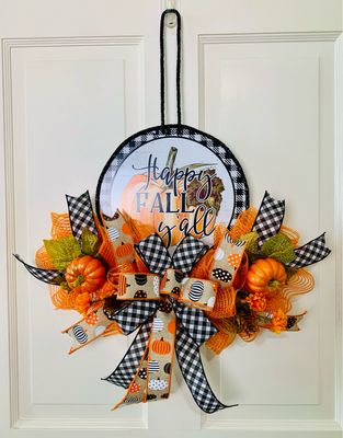 Happy Fall Y’all Rail Wreath