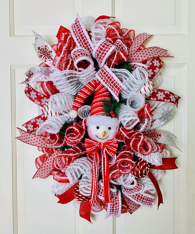 Red &amp; White Snowman Christmas Wreath