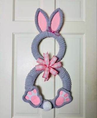 Easter Bunny Yarn Wreath