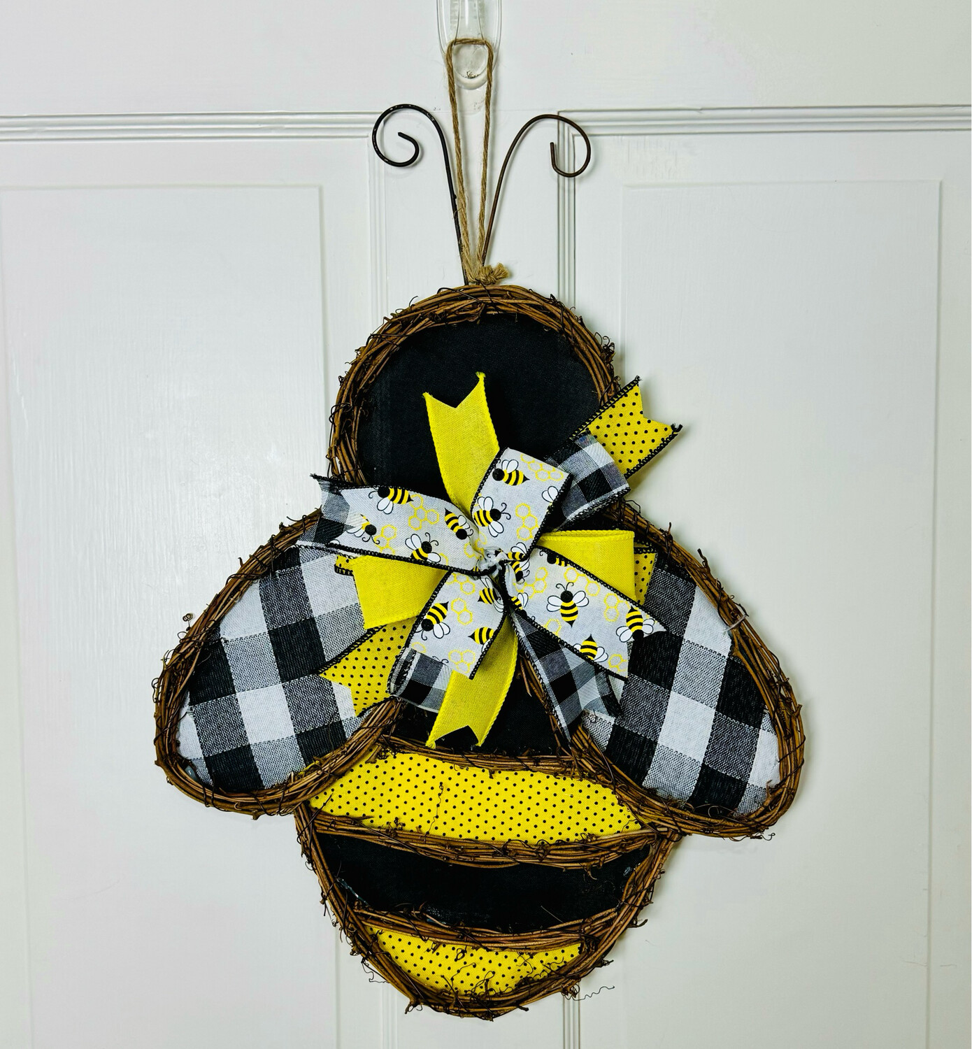 Bumblebee Door Hanger