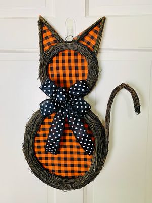 Halloween Cat Grapevine Door Hanger | Buffalo Plaid Wreath