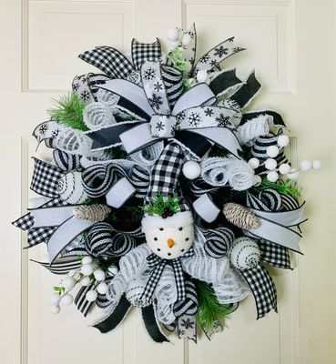 Buffalo Plaid Snowman Winter Wreath