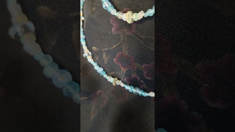 Opal, Apatitt, Grønn Ametyst, Topas, og Herkimér