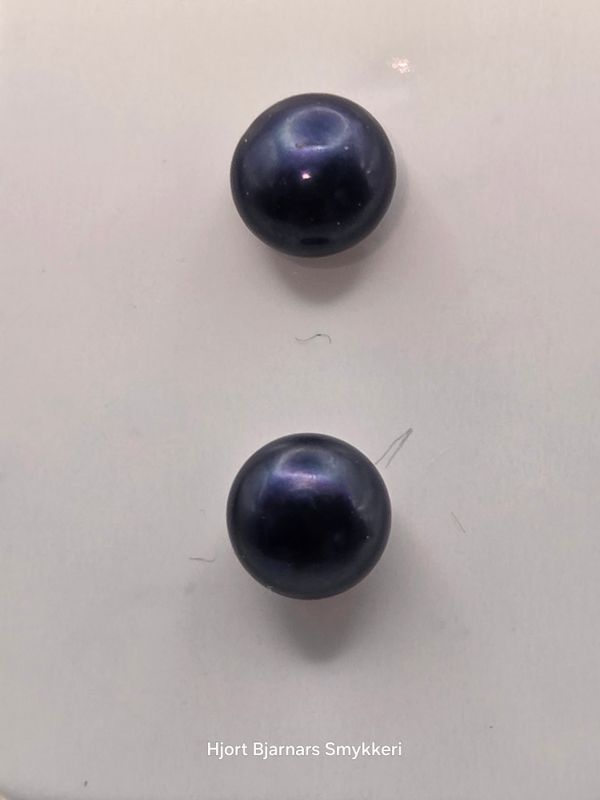 Studs i Dypblått
