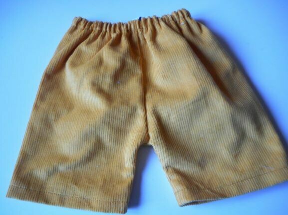 Trousers with back pockets - gold corduroy Trousers with back pockets - gold corduroy