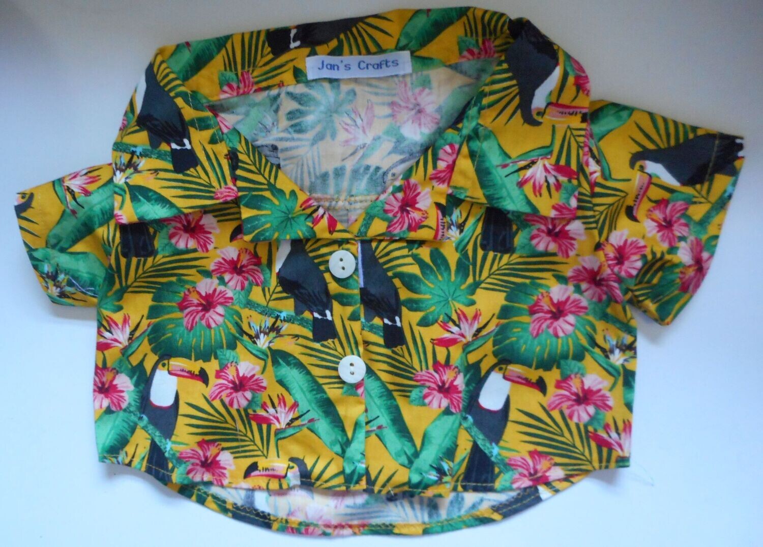 Shirt - toucans on yellow background Shirt - toucans on yellow background