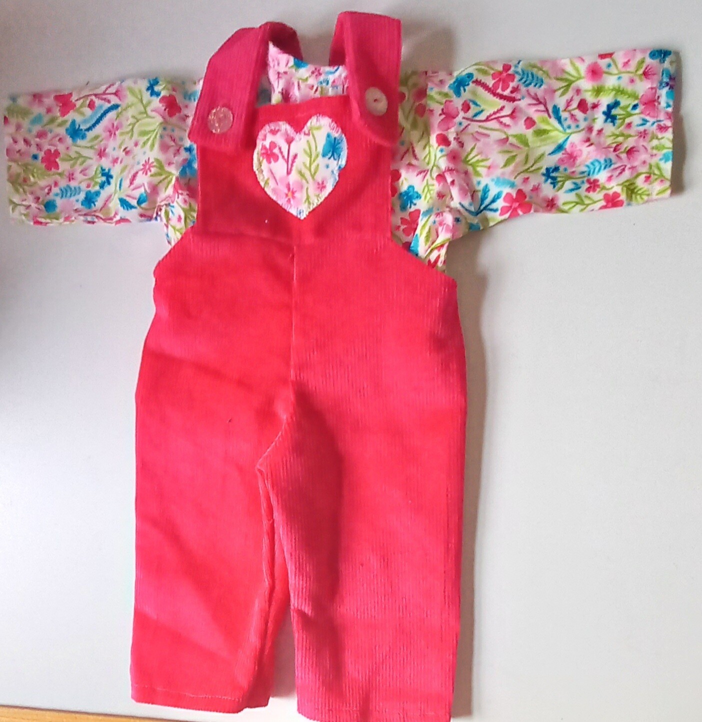 Outfit: Cerise pink corduroy dungarees and floral top