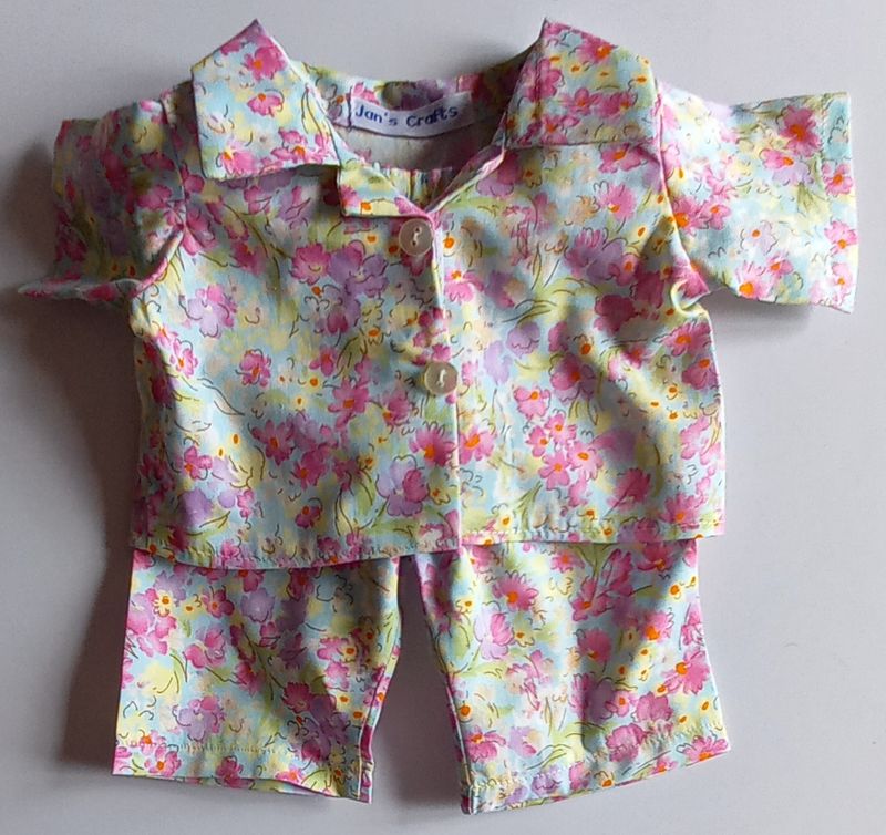 Pyjamas: Floral print PJs for 36cm doll