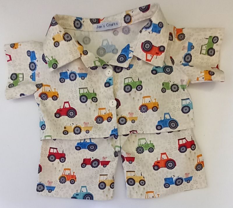 Pyjamas with collar - tractor print.