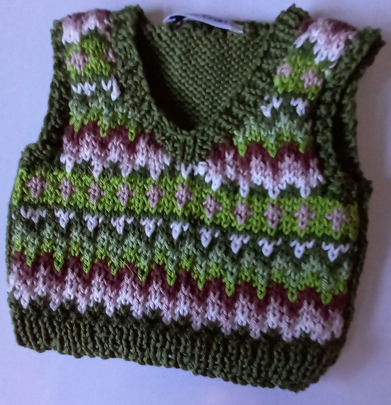 Tank top for bear - green tones Fairisle