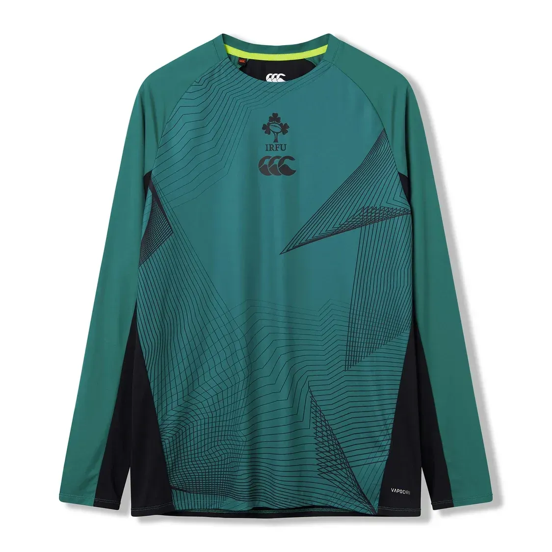Ireland 26 L/S Superlight Training T-shirt by Canterbury Ireland 26 L/S Superlight Training T-shirt by Canterbury