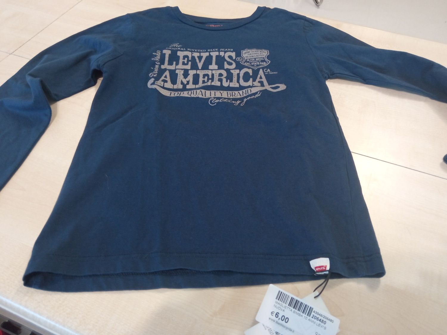 Maglietta bimba 10 anni Levi&#39;s nuova