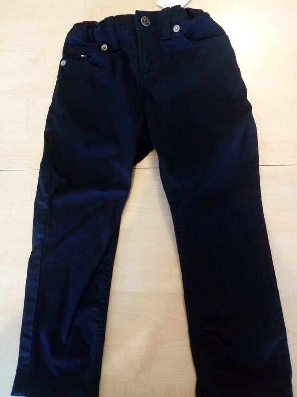 Pantaloni bimbo 98 cm Tommy Hilfiger