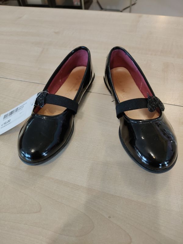 Scarpe bimba n.32 Titanitos