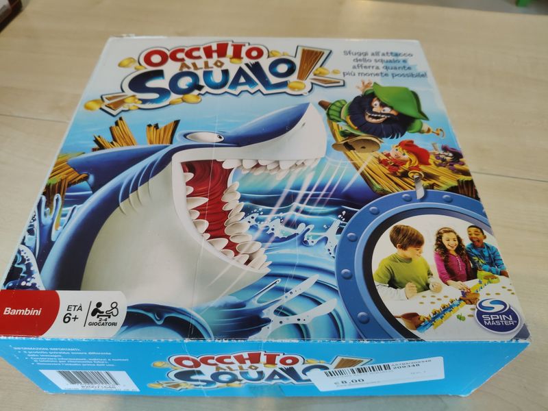 Occhio allo squalo