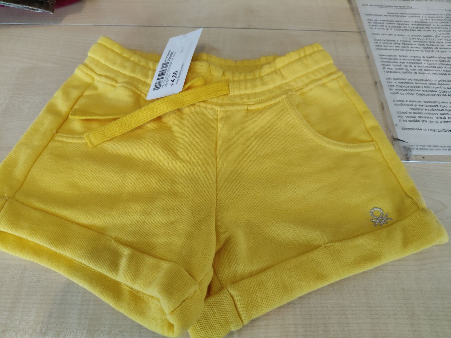 Pantaloncini bimba 3/4 anni Benetton