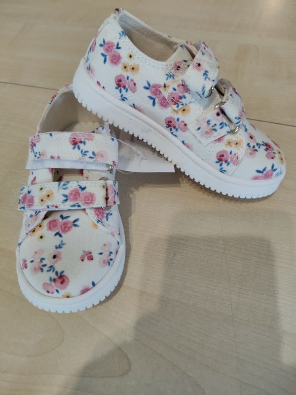 Scarpe bimba n.23 Alesya