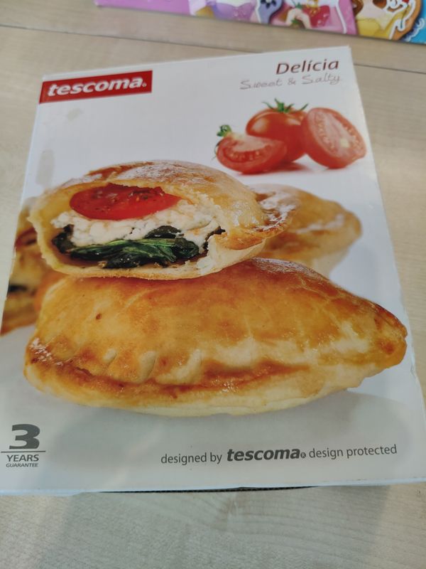 Forme per ravioli e panzerotti Tescoma