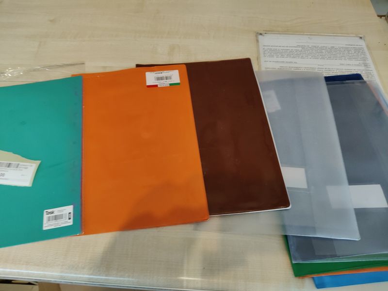 Copertine e divisori per quadernoni