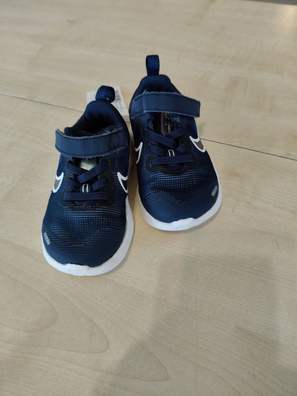 Scarpe bimbo n.22 Nike