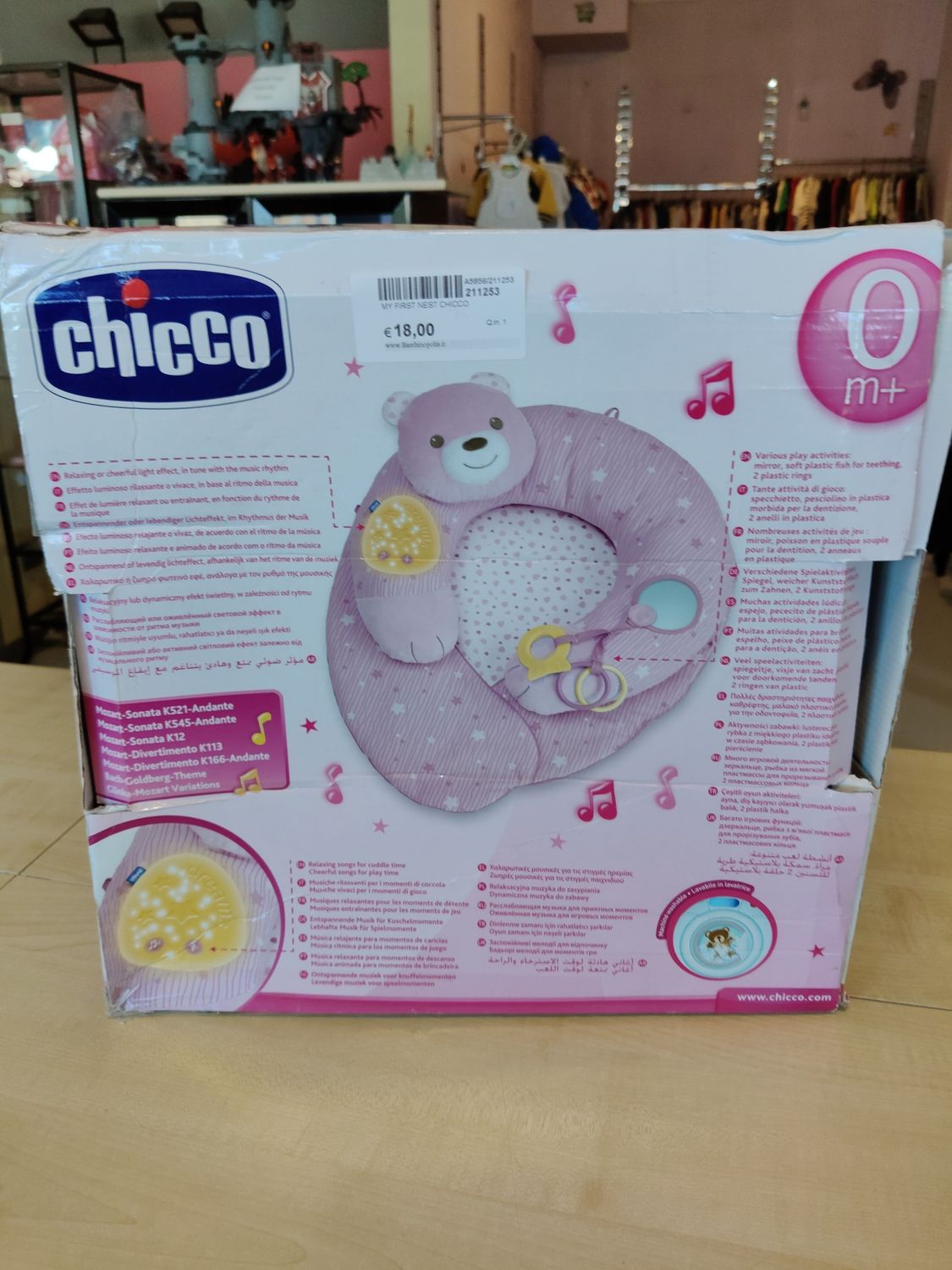 My first nest Chicco